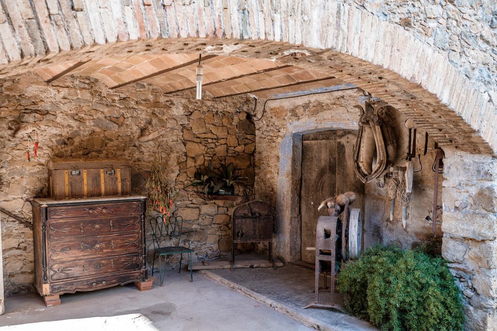 Barnosell - Els Masos D'en Coll Llabià